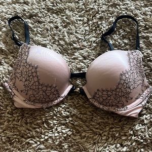 Victoria's Secret Push Up Bra